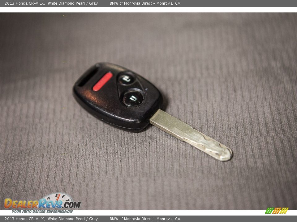 2013 Honda CR-V LX White Diamond Pearl / Gray Photo #10
