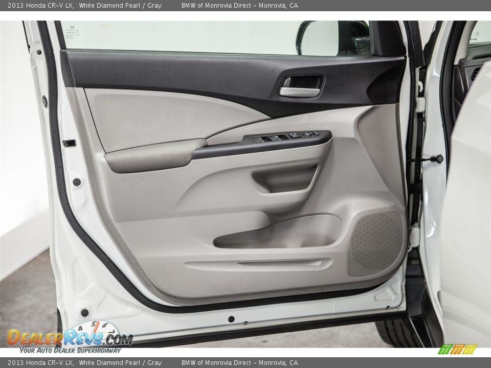 2013 Honda CR-V LX White Diamond Pearl / Gray Photo #21
