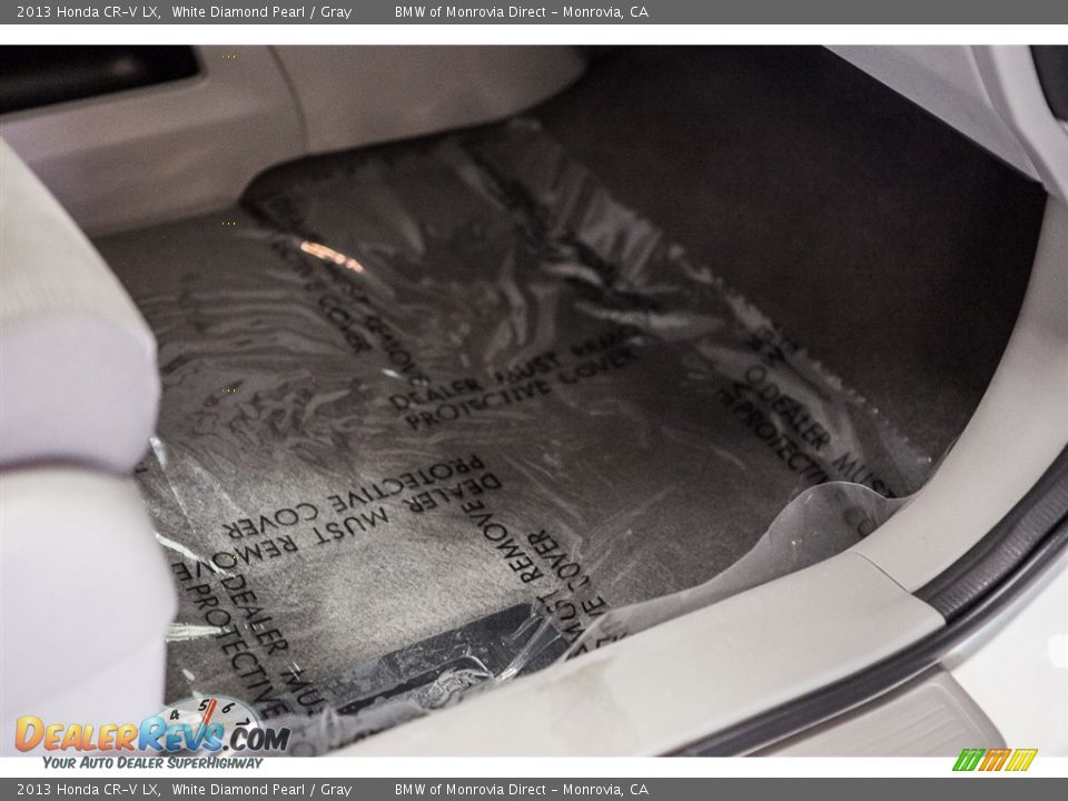 2013 Honda CR-V LX White Diamond Pearl / Gray Photo #23