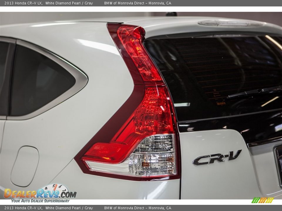 2013 Honda CR-V LX White Diamond Pearl / Gray Photo #28