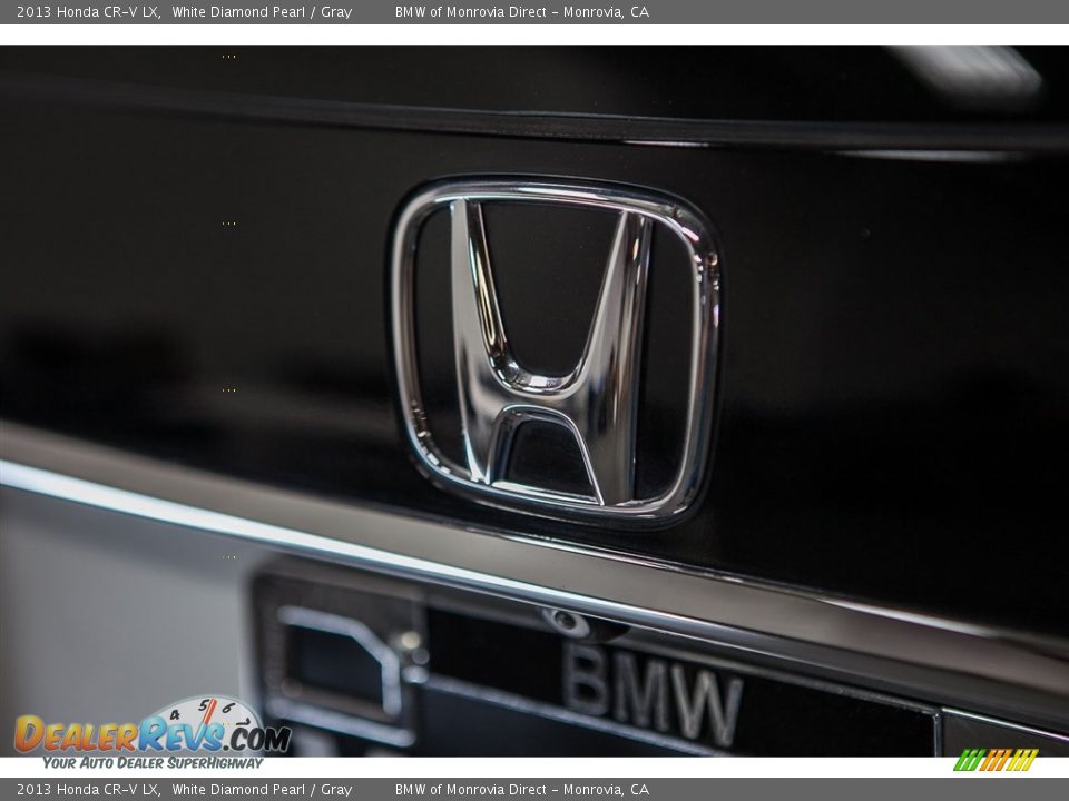 2013 Honda CR-V LX White Diamond Pearl / Gray Photo #29