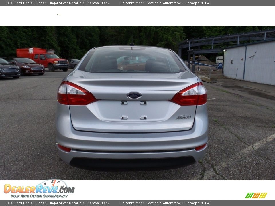 2016 Ford Fiesta S Sedan Ingot Silver Metallic / Charcoal Black Photo #4