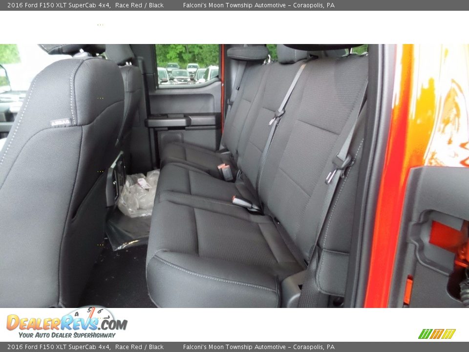 2016 Ford F150 XLT SuperCab 4x4 Race Red / Black Photo #10