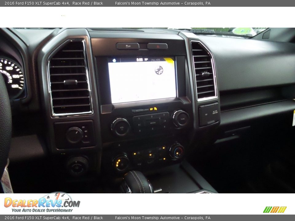 2016 Ford F150 XLT SuperCab 4x4 Race Red / Black Photo #14
