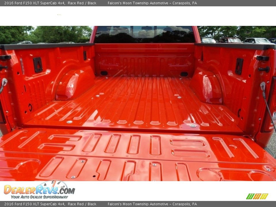 2016 Ford F150 XLT SuperCab 4x4 Race Red / Black Photo #6