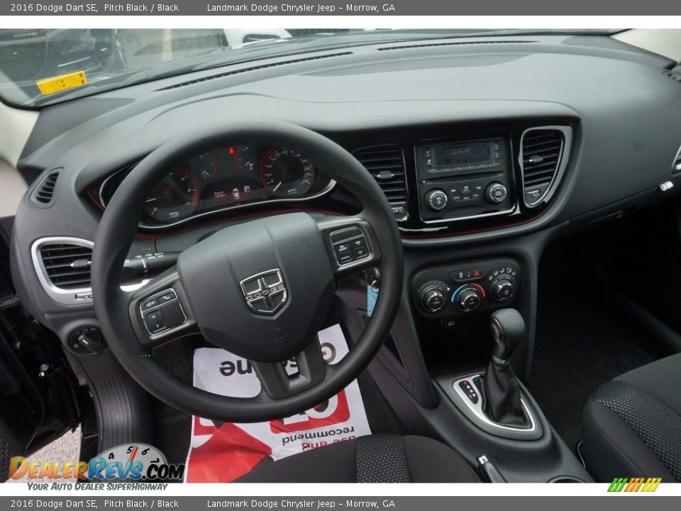 2016 Dodge Dart SE Pitch Black / Black Photo #7