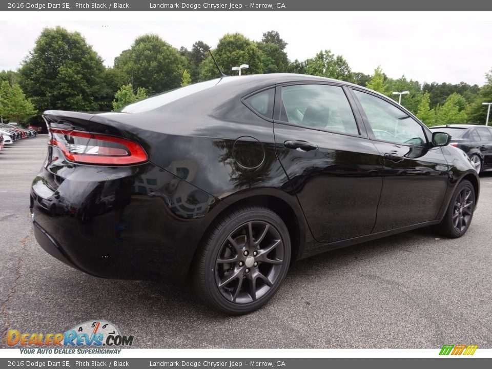 2016 Dodge Dart SE Pitch Black / Black Photo #3