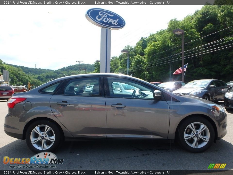 2014 Ford Focus SE Sedan Sterling Gray / Charcoal Black Photo #1
