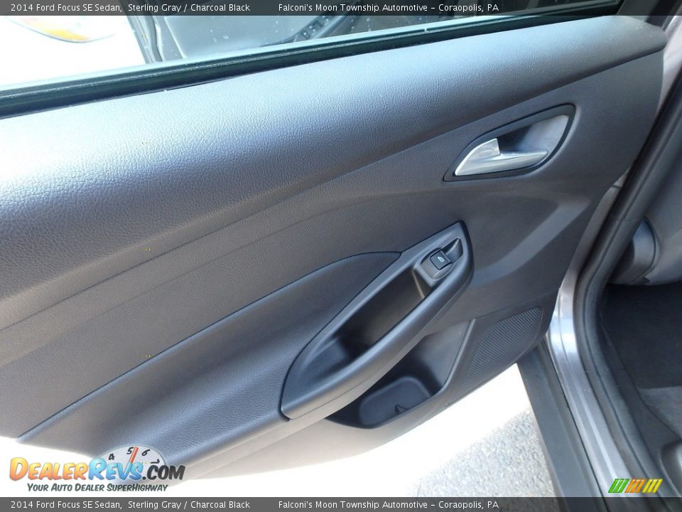 2014 Ford Focus SE Sedan Sterling Gray / Charcoal Black Photo #18