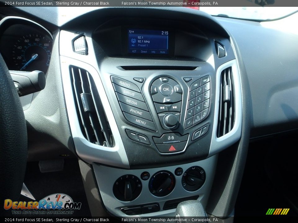 2014 Ford Focus SE Sedan Sterling Gray / Charcoal Black Photo #23