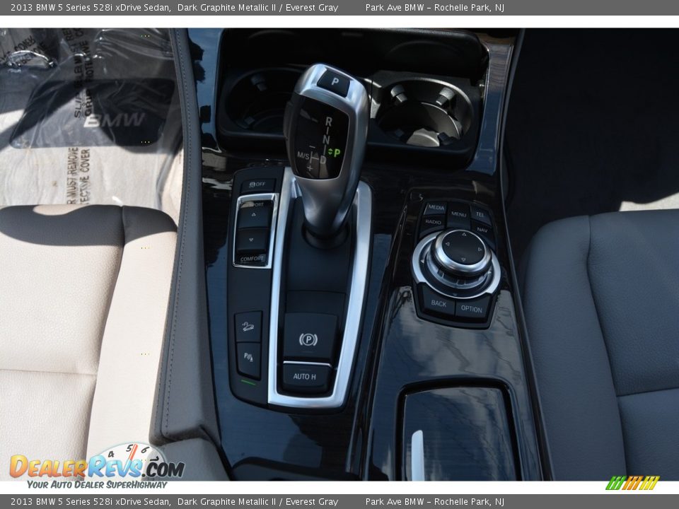 2013 BMW 5 Series 528i xDrive Sedan Dark Graphite Metallic II / Everest Gray Photo #16
