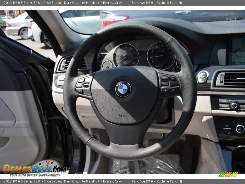 2013 BMW 5 Series 528i xDrive Sedan Dark Graphite Metallic II / Everest Gray Photo #17