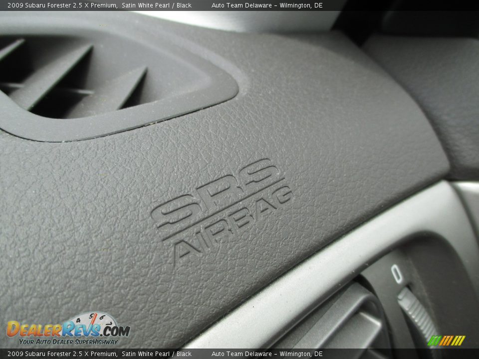 2009 Subaru Forester 2.5 X Premium Satin White Pearl / Black Photo #36
