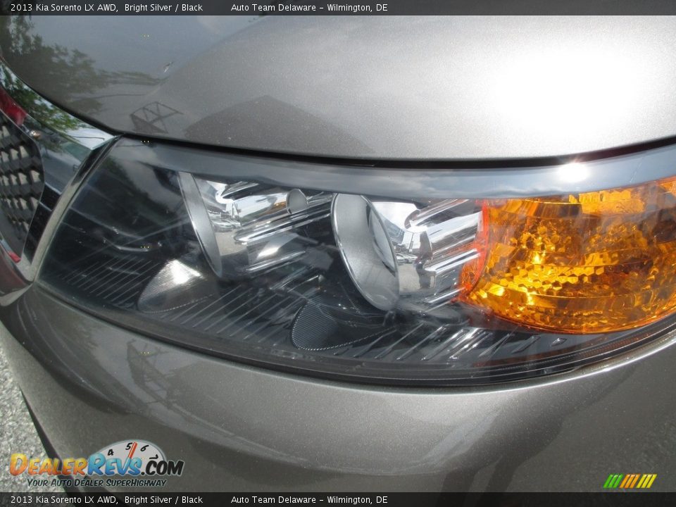 2013 Kia Sorento LX AWD Bright Silver / Black Photo #35