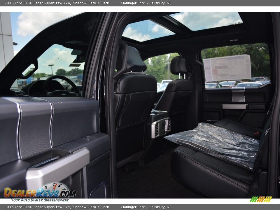 2016 Ford F150 Lariat SuperCrew 4x4 Shadow Black / Black Photo #9