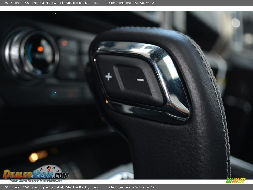 2016 Ford F150 Lariat SuperCrew 4x4 Shadow Black / Black Photo #20