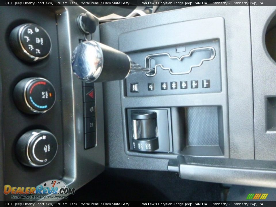 2010 Jeep Liberty Sport 4x4 Brilliant Black Crystal Pearl / Dark Slate Gray Photo #17