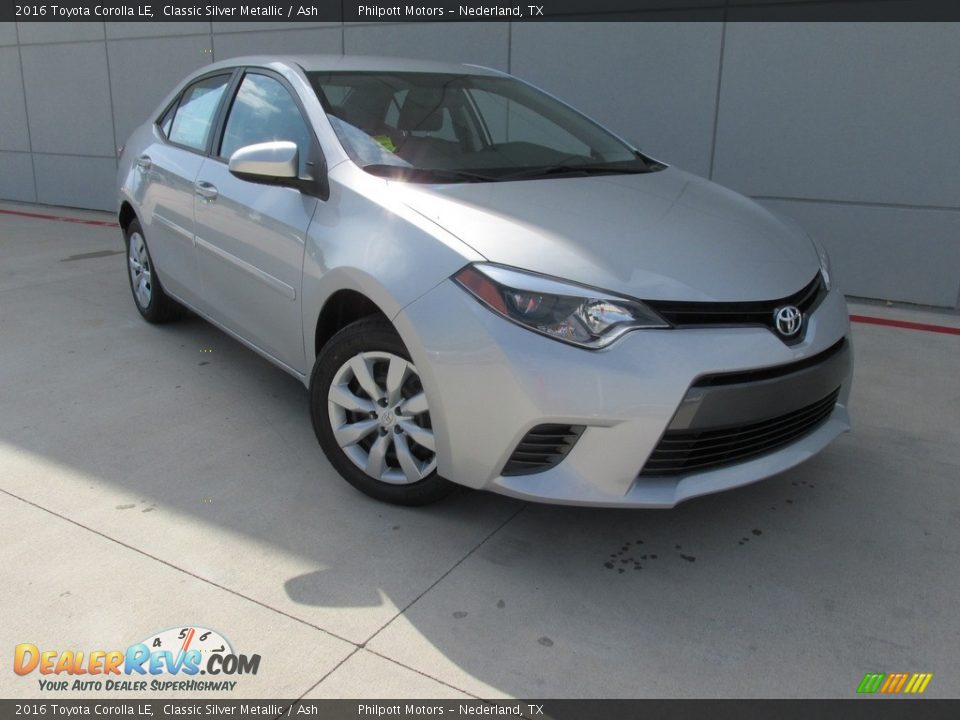 2016 Toyota Corolla LE Classic Silver Metallic / Ash Photo #2