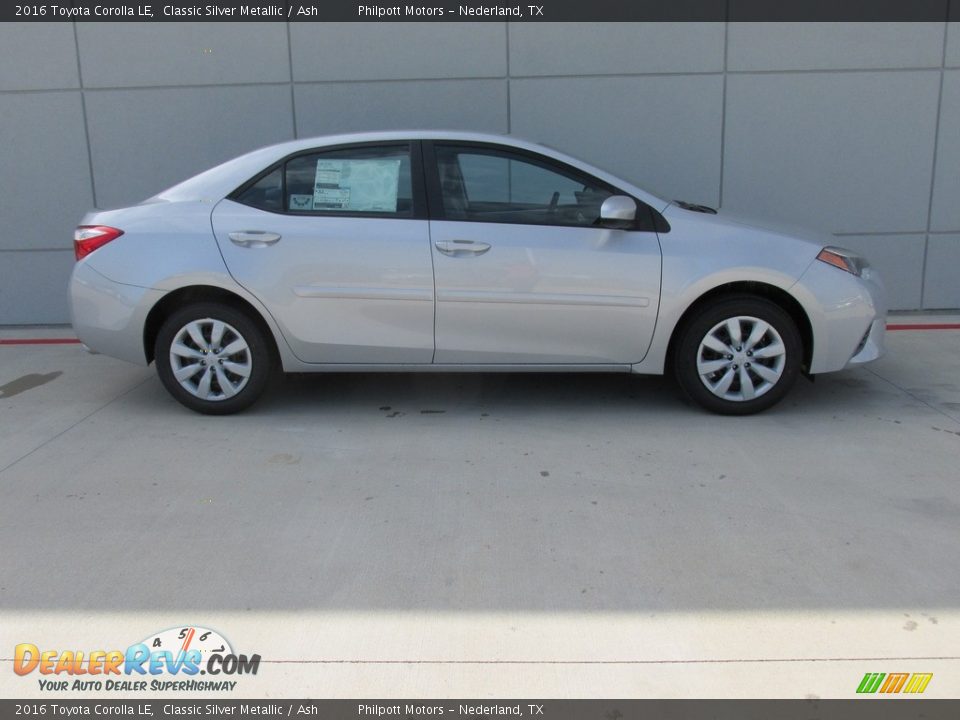2016 Toyota Corolla LE Classic Silver Metallic / Ash Photo #3
