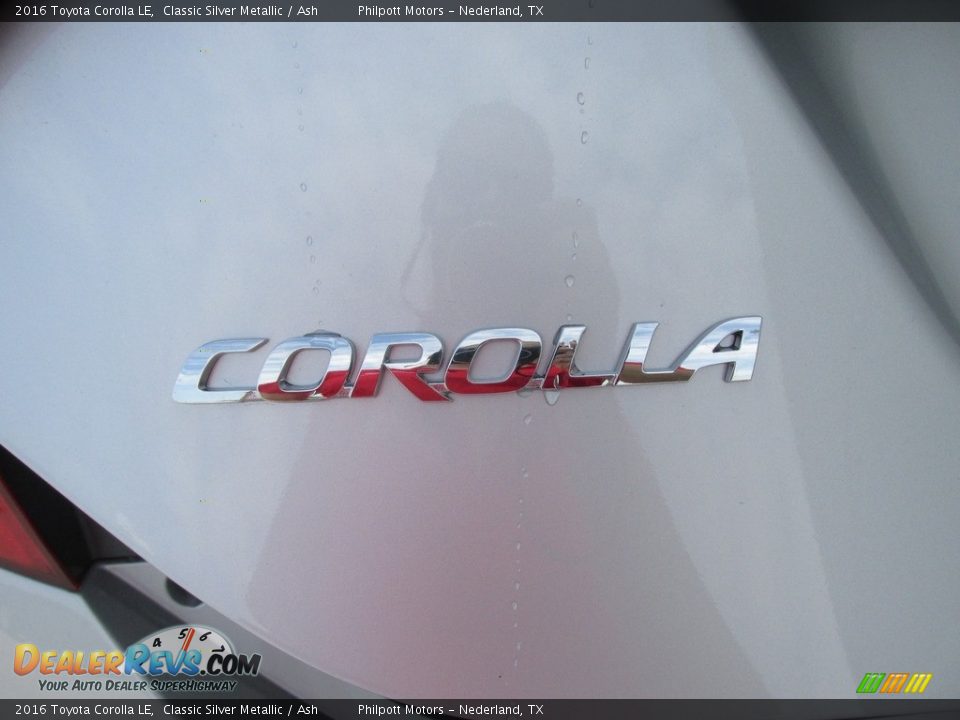 2016 Toyota Corolla LE Classic Silver Metallic / Ash Photo #13
