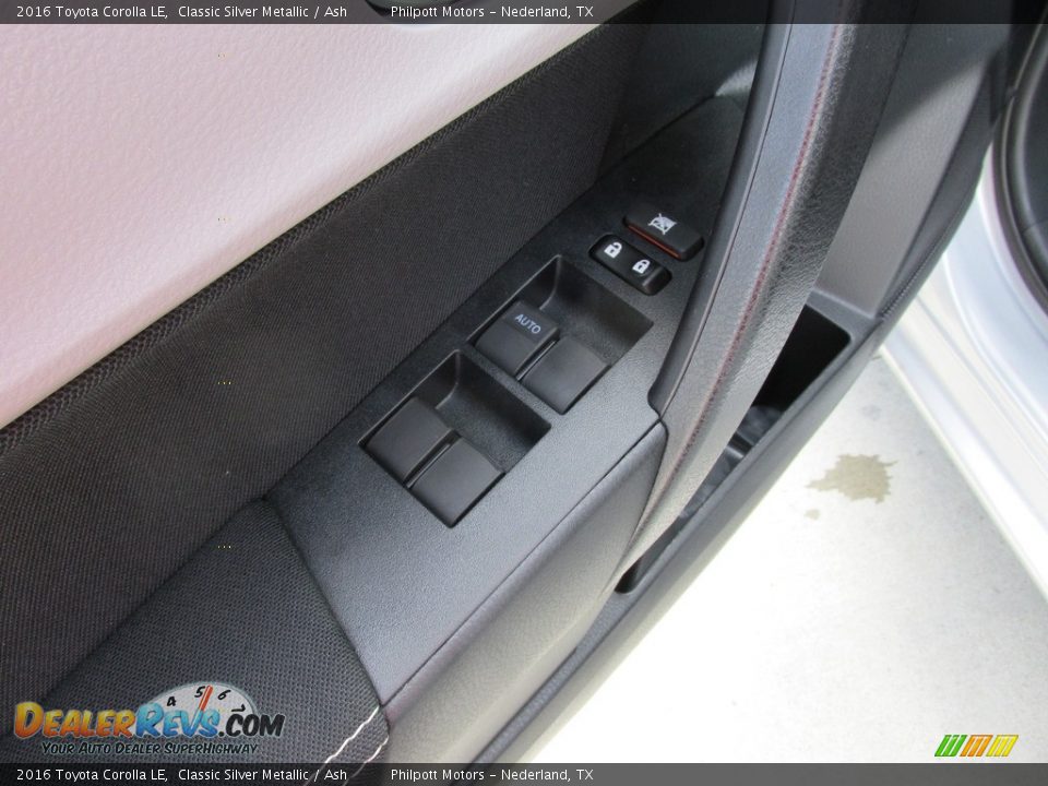 2016 Toyota Corolla LE Classic Silver Metallic / Ash Photo #20