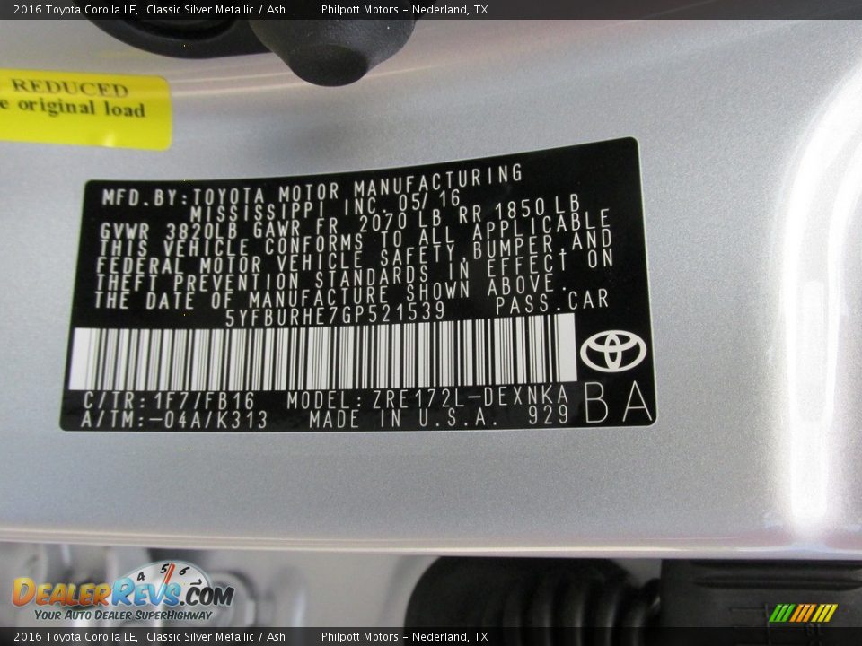2016 Toyota Corolla LE Classic Silver Metallic / Ash Photo #31