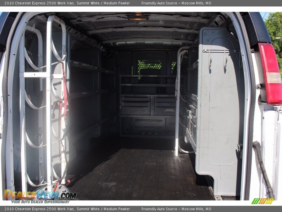 2010 Chevrolet Express 2500 Work Van Summit White / Medium Pewter Photo #21