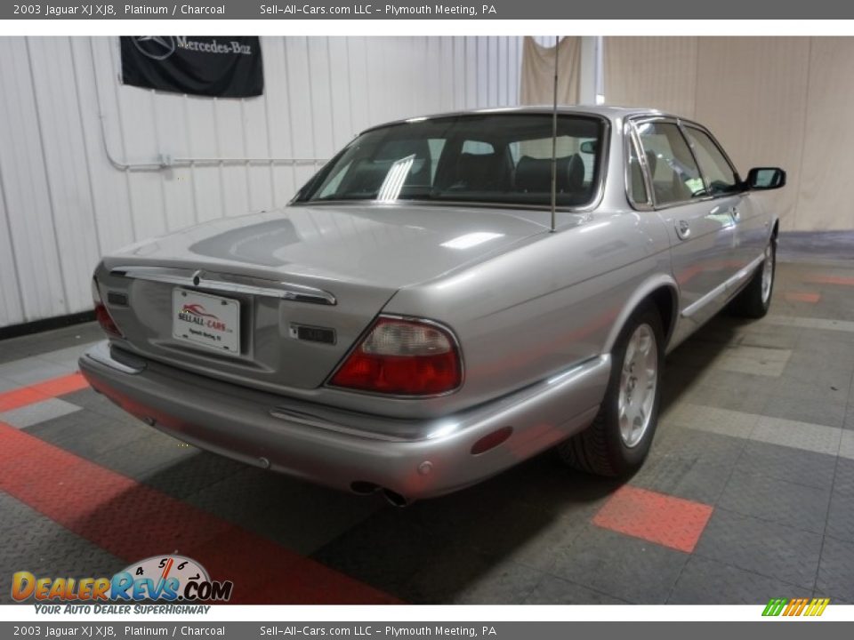 2003 Jaguar XJ XJ8 Platinum / Charcoal Photo #8