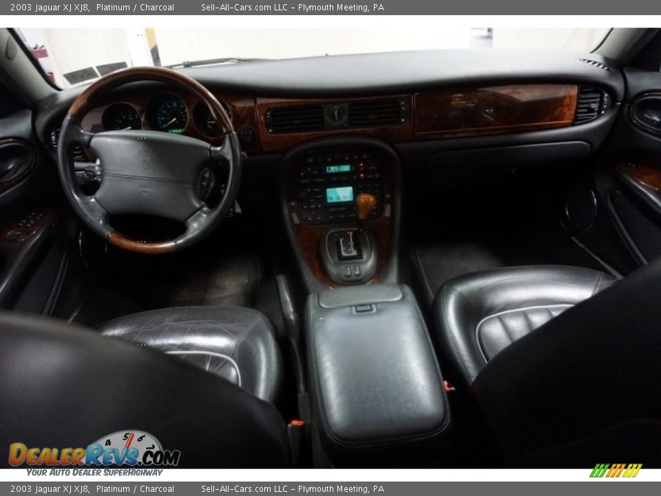 2003 Jaguar XJ XJ8 Platinum / Charcoal Photo #27
