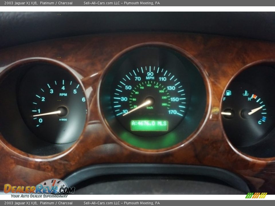 2003 Jaguar XJ XJ8 Platinum / Charcoal Photo #36