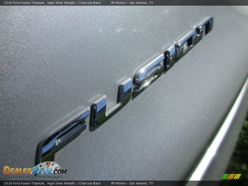 2016 Ford Fusion Titanium Ingot Silver Metallic / Charcoal Black Photo #5