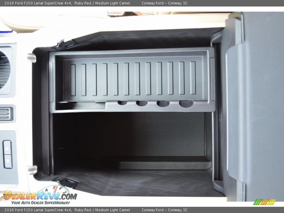 2016 Ford F150 Lariat SuperCrew 4x4 Ruby Red / Medium Light Camel Photo #33
