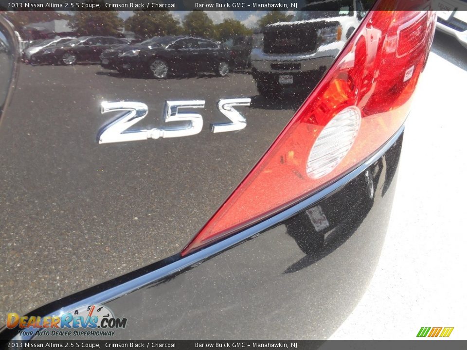 2013 Nissan Altima 2.5 S Coupe Crimson Black / Charcoal Photo #7