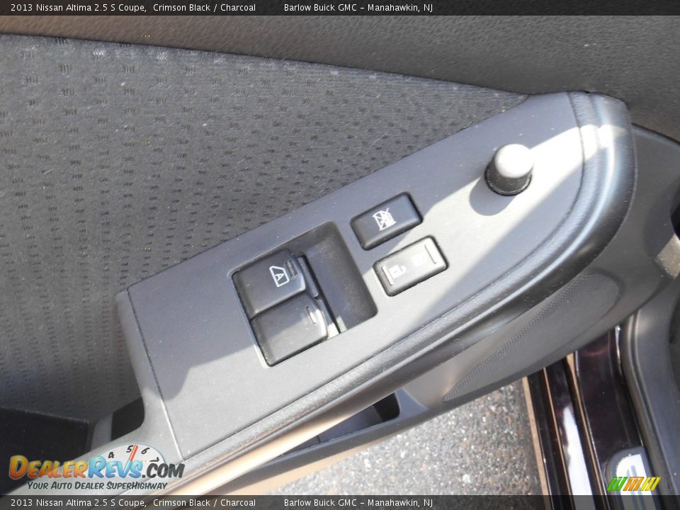 2013 Nissan Altima 2.5 S Coupe Crimson Black / Charcoal Photo #8