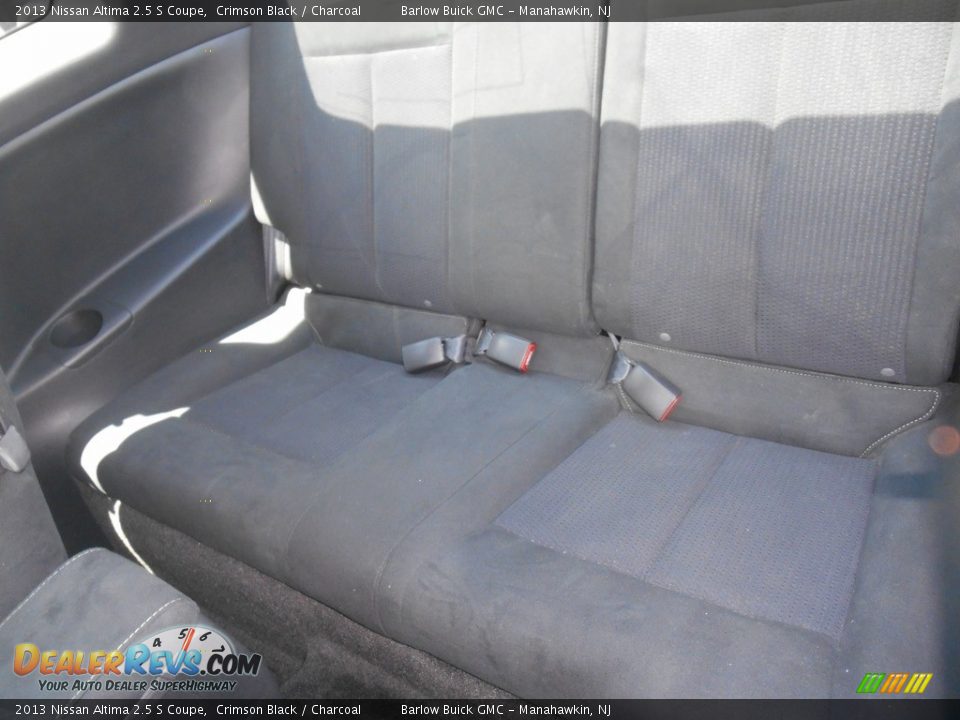 2013 Nissan Altima 2.5 S Coupe Crimson Black / Charcoal Photo #11