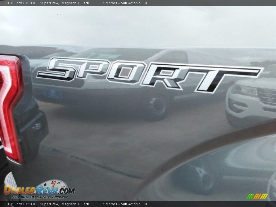 2016 Ford F150 XLT SuperCrew Magnetic / Black Photo #8