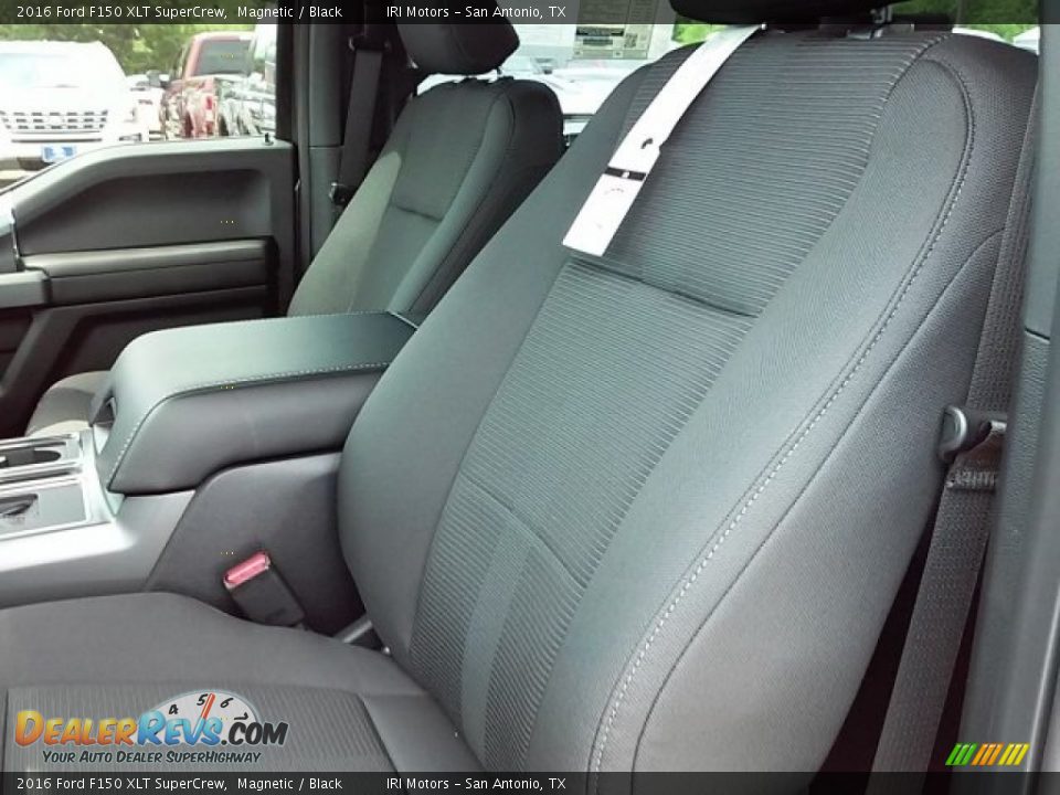 2016 Ford F150 XLT SuperCrew Magnetic / Black Photo #14