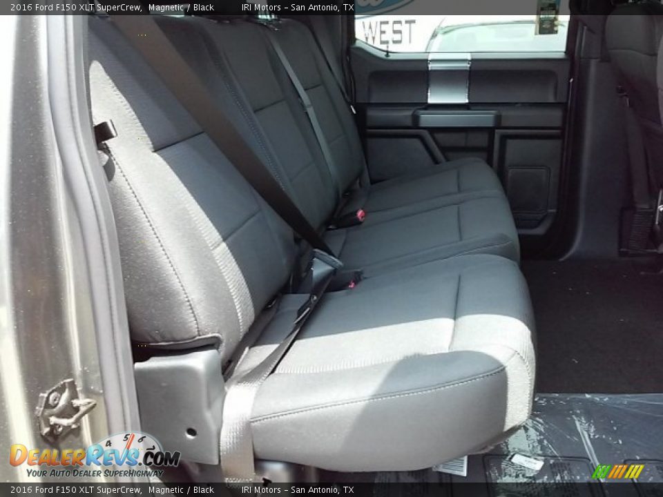 2016 Ford F150 XLT SuperCrew Magnetic / Black Photo #21