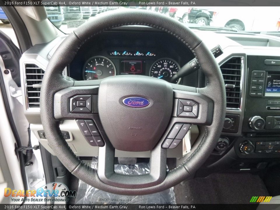2016 Ford F150 XLT SuperCab 4x4 Oxford White / Medium Earth Gray Photo #17
