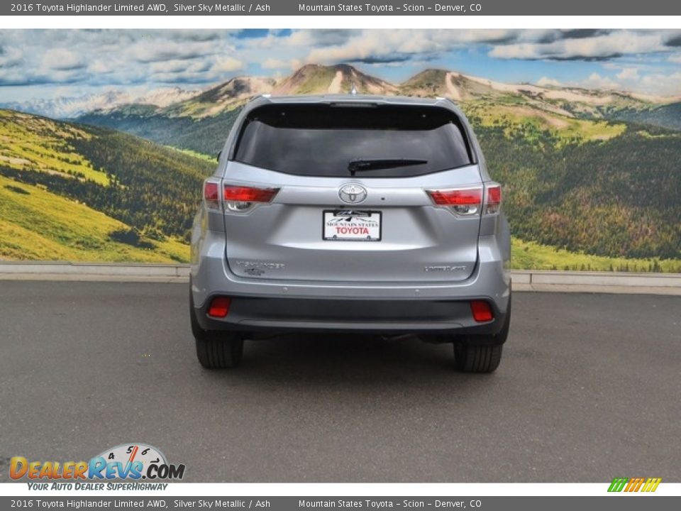 2016 Toyota Highlander Limited AWD Silver Sky Metallic / Ash Photo #4