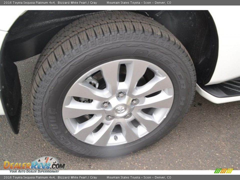 2016 Toyota Sequoia Platinum 4x4 Blizzard White Pearl / Gray Photo #10