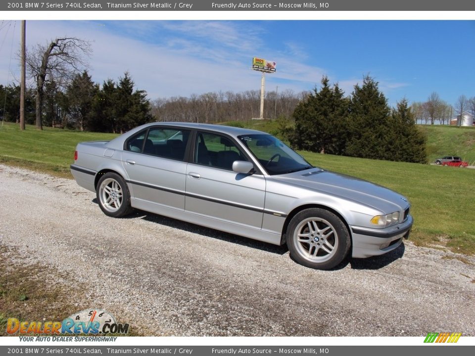 2001 BMW 7 Series 740iL Sedan Titanium Silver Metallic / Grey Photo #23