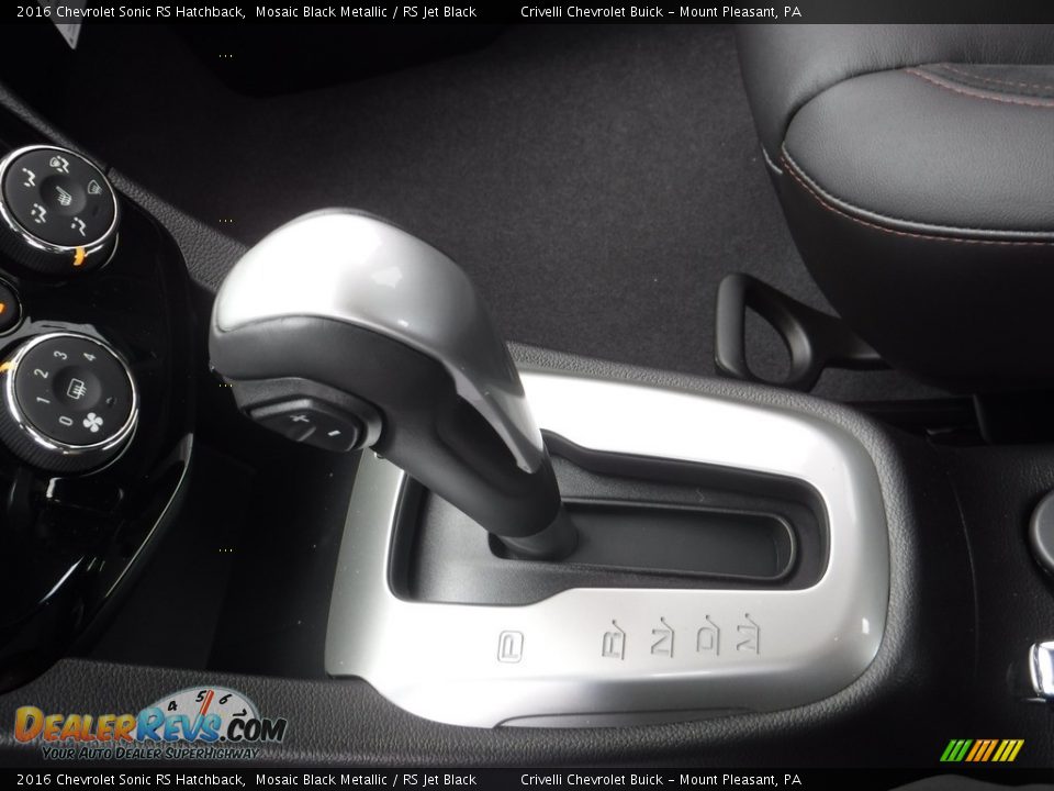 2016 Chevrolet Sonic RS Hatchback Shifter Photo #15