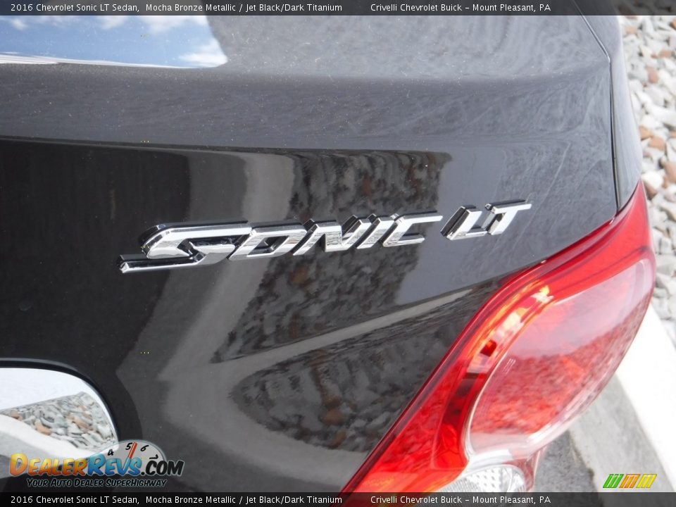 2016 Chevrolet Sonic LT Sedan Mocha Bronze Metallic / Jet Black/Dark Titanium Photo #7