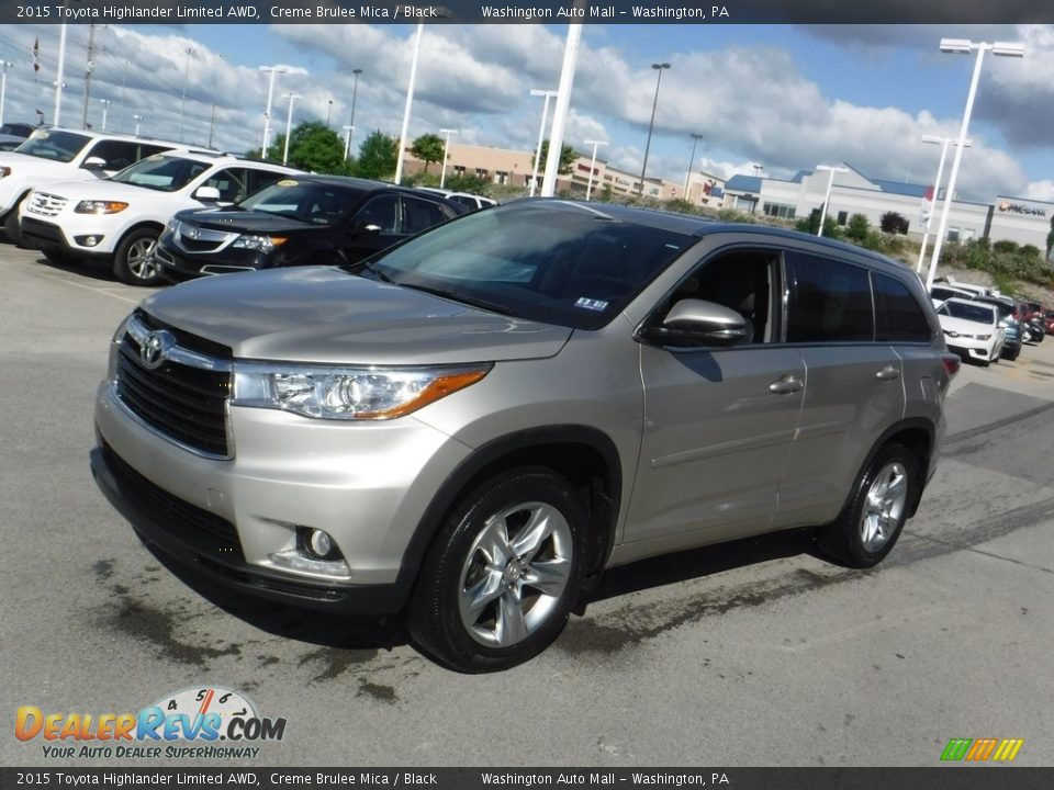 Front 3/4 View of 2015 Toyota Highlander Limited AWD Photo #6