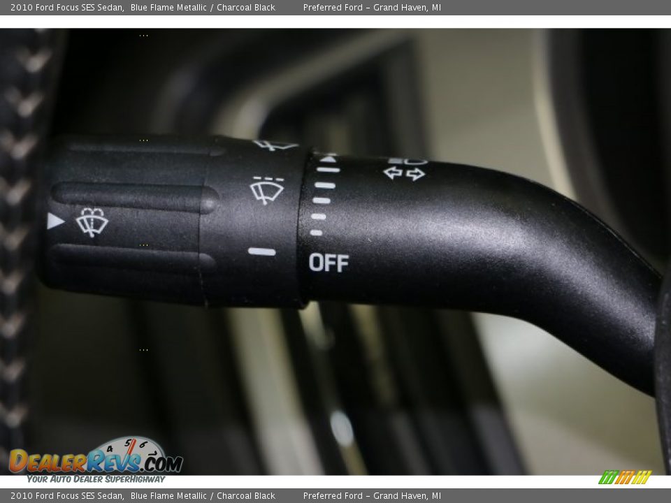 2010 Ford Focus SES Sedan Blue Flame Metallic / Charcoal Black Photo #11
