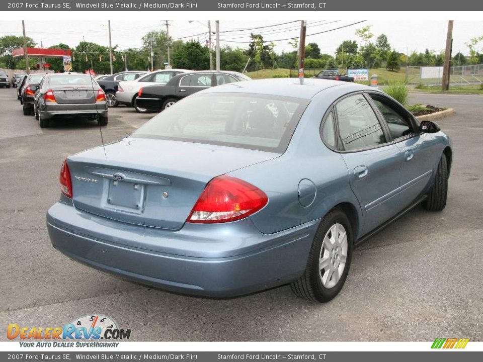2007 Ford Taurus SE Windveil Blue Metallic / Medium/Dark Flint Photo #5