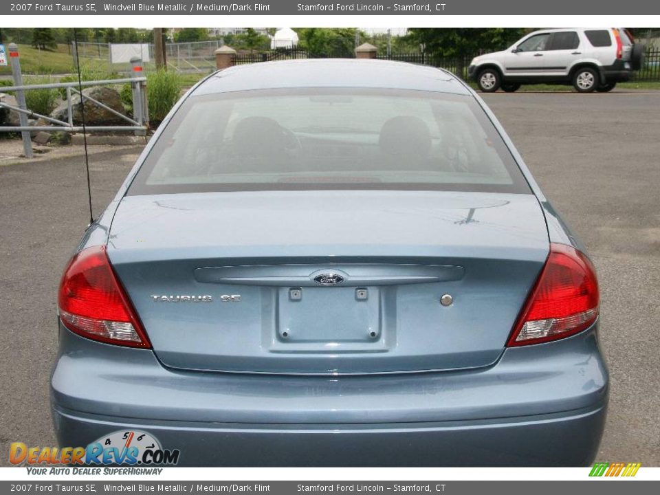 2007 Ford Taurus SE Windveil Blue Metallic / Medium/Dark Flint Photo #6