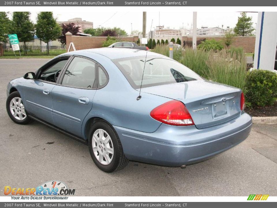 2007 Ford Taurus SE Windveil Blue Metallic / Medium/Dark Flint Photo #7