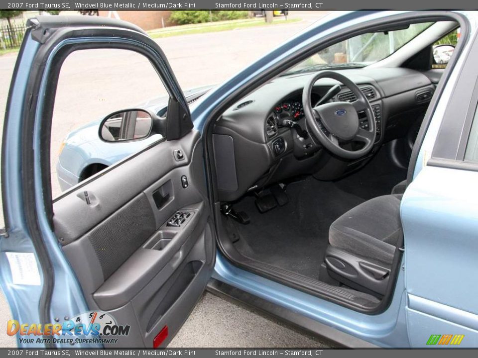 2007 Ford Taurus SE Windveil Blue Metallic / Medium/Dark Flint Photo #9
